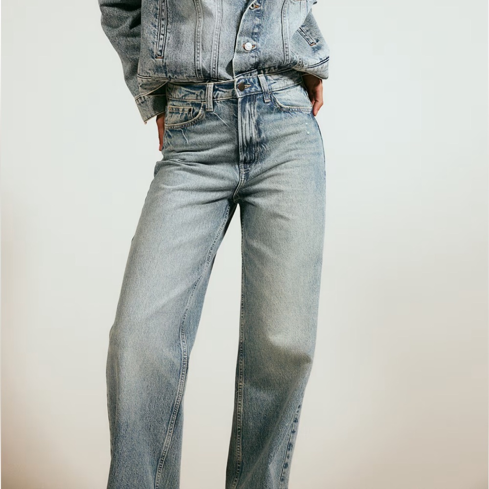 H&M Ava Ultra High Rise Wide Leg Jeans